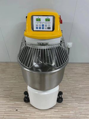 Mikser do ciasta spiralnego o dużej wytrzymałości 4,5 kW Dwubiegowy mieszalnik do ciasta ze stali nierdzewnej 50 kg z siatką miski