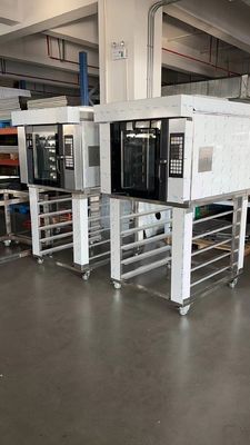 Piekarnik obrotowy na gorące powietrze Yasur Pięć tac 18x26 Tace typu amerykańskiego na duński chleb i ciasto 9,5 kW