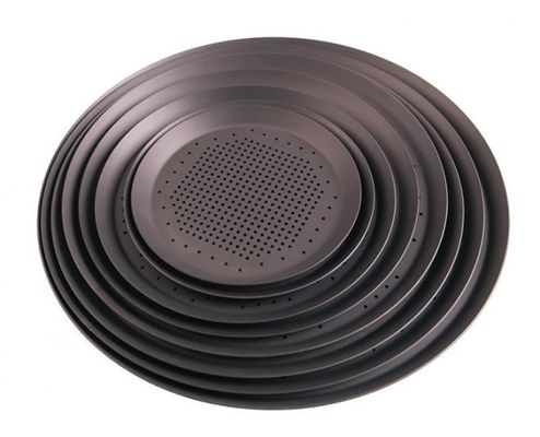 Perforowana aluminiowa blacha do pieczenia Okrągła twarda anodowana 16-calowa perforowana taca do pizzy