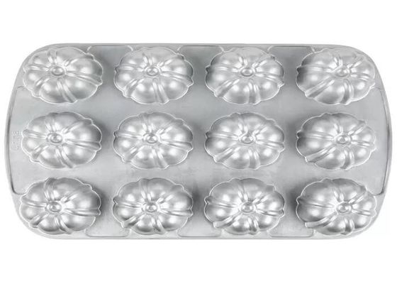 12 formy nieprzywierająca aluminiowa patelnia do muffinów do gastronomii NSF Comparter Bundtlette klasy handlowej